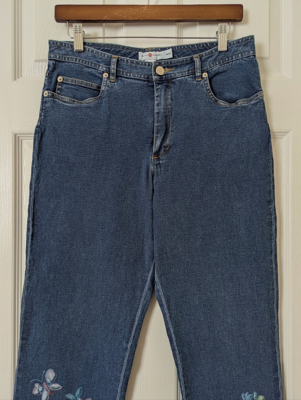 Real Clothes by Saks Fifth Avenue 90's Vintage Floral Embroidered Jeans Blue 10P - Picture 2 of 13